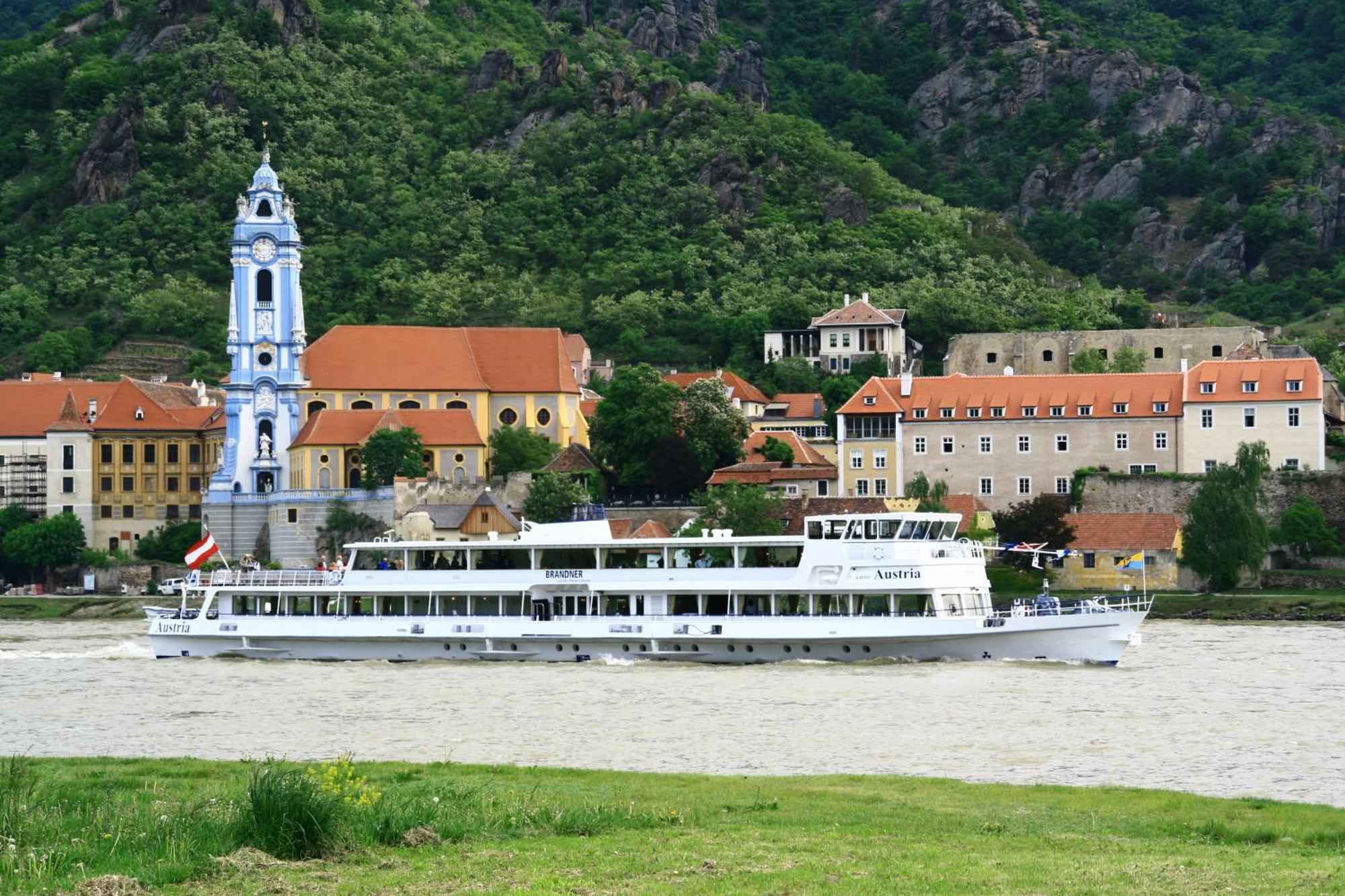Weingut Jakob'S Ruhezeit Mautern an der Donau Esterno foto